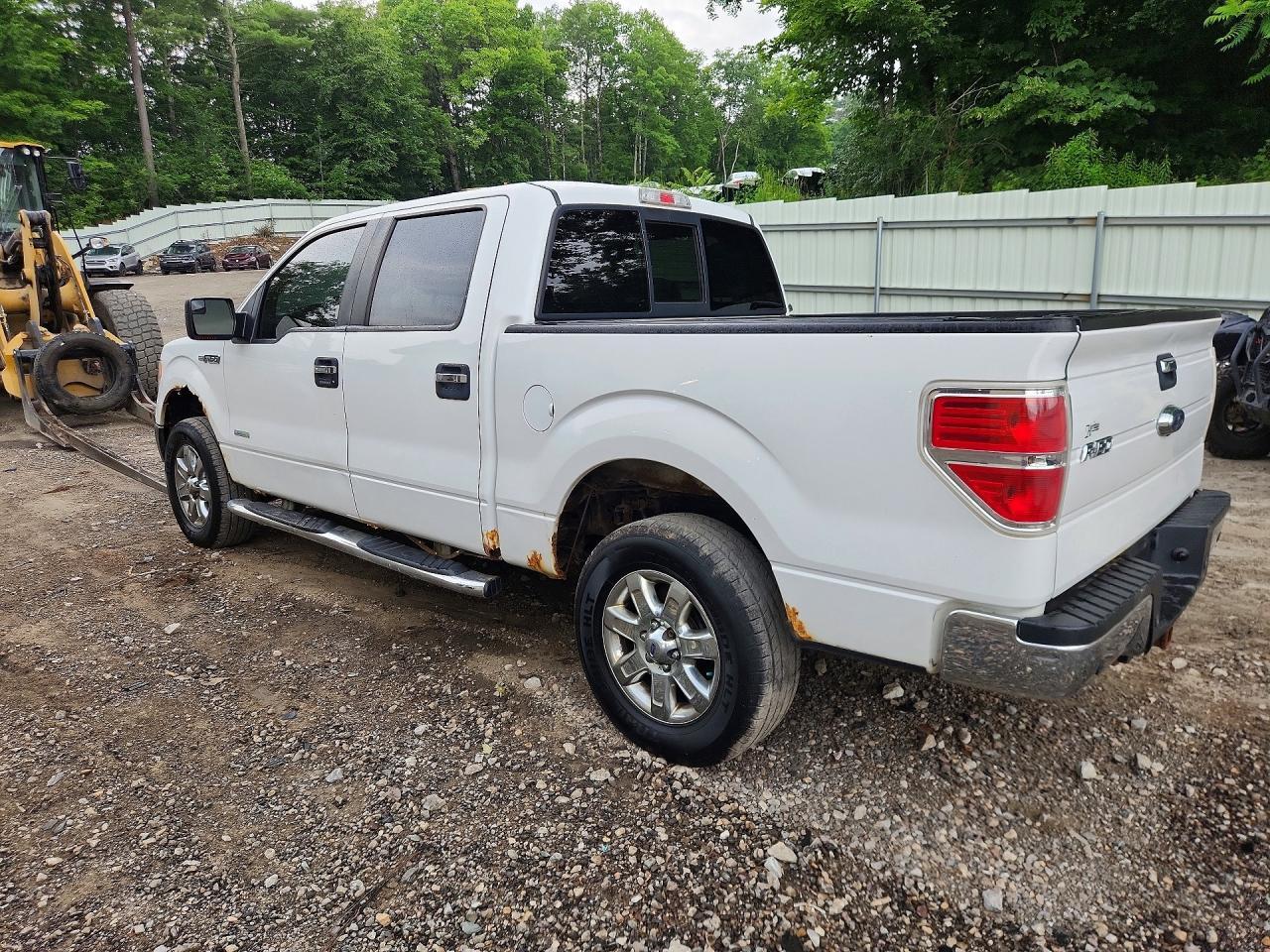 2013 Ford F150 Supercrew - Фото 2