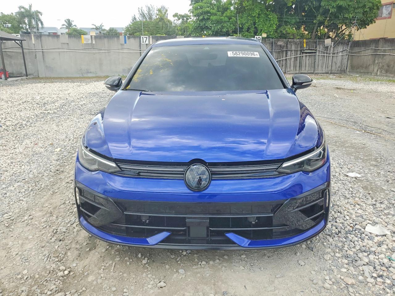 2025 Volkswagen Golf R Black Edition - Image 5
