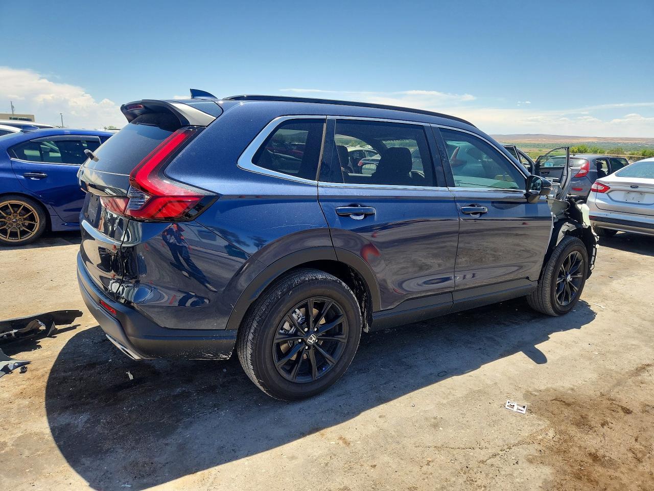 2025 Honda Cr-V Sport - Image 3