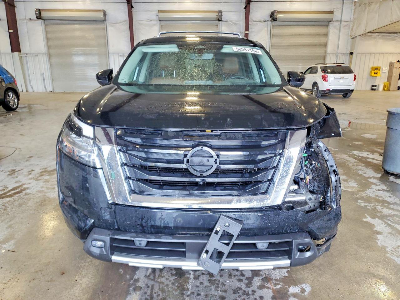 2024 Nissan Pathfinder Platinum - Фото 5