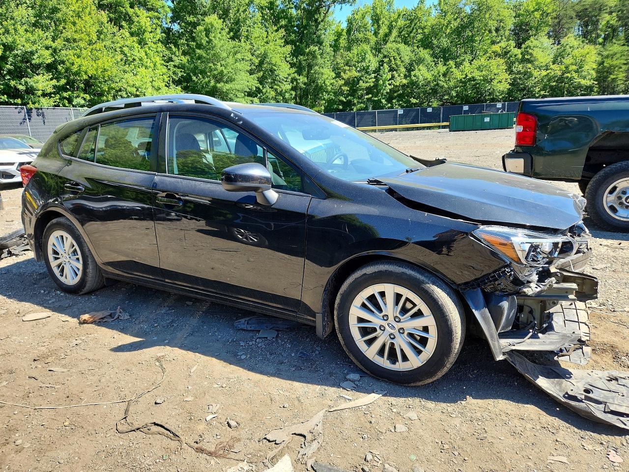 2017 Subaru Impreza Premium - Image 4
