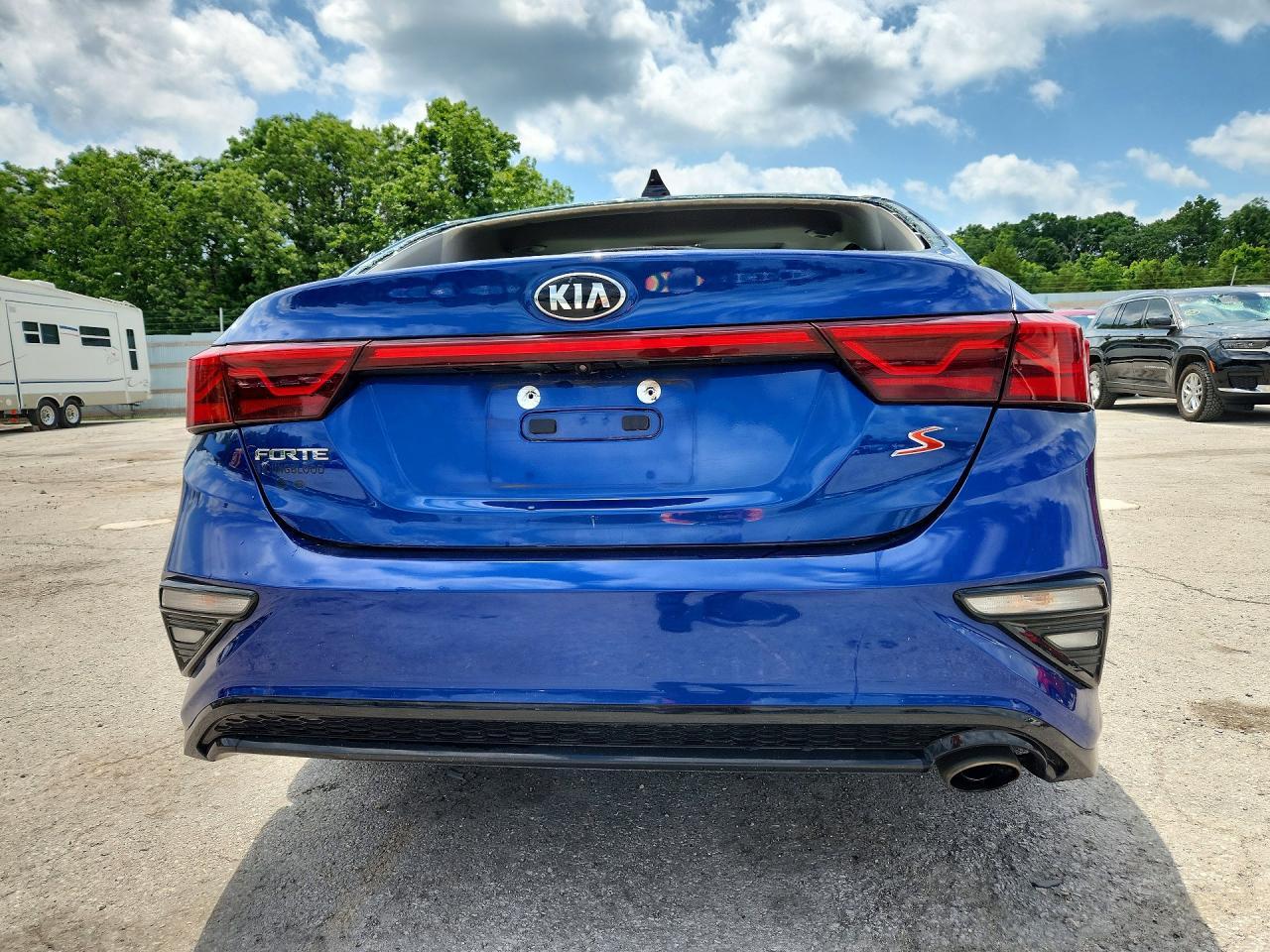 2019 Kia Forte S - Фото 6