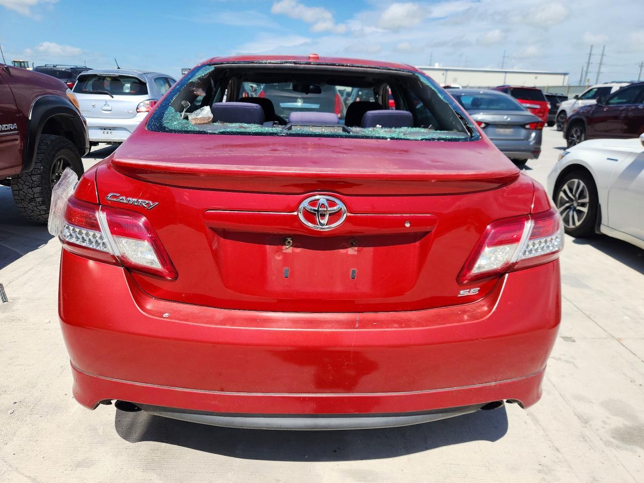 2010 Toyota Camry Se - Фото 6