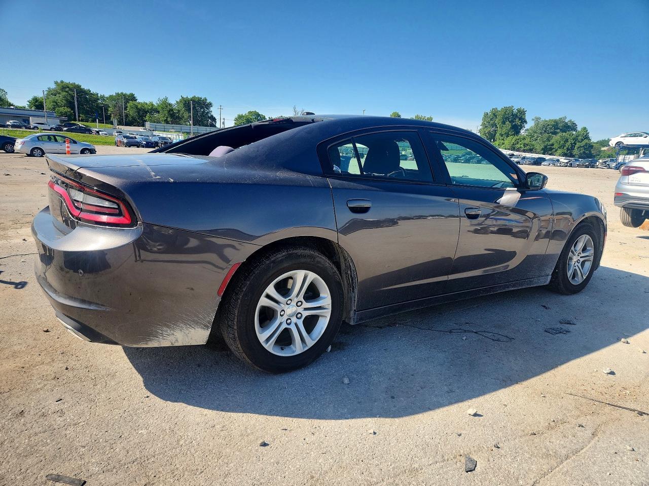 2019 Dodge Charger Sxt - Image 3
