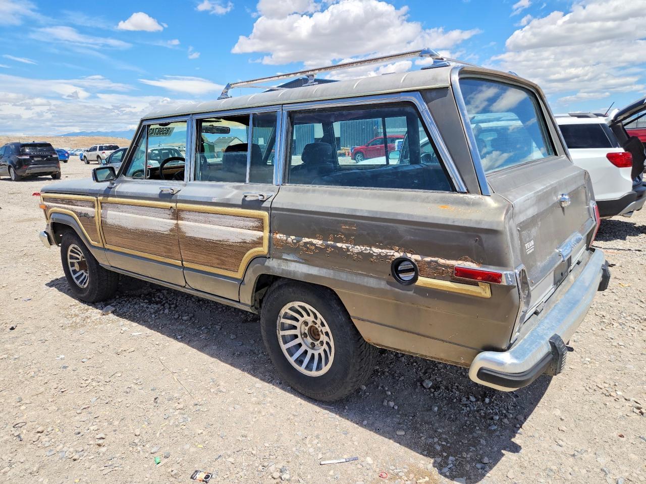 1987 Jeep Grand Wagoneer - Фото 2