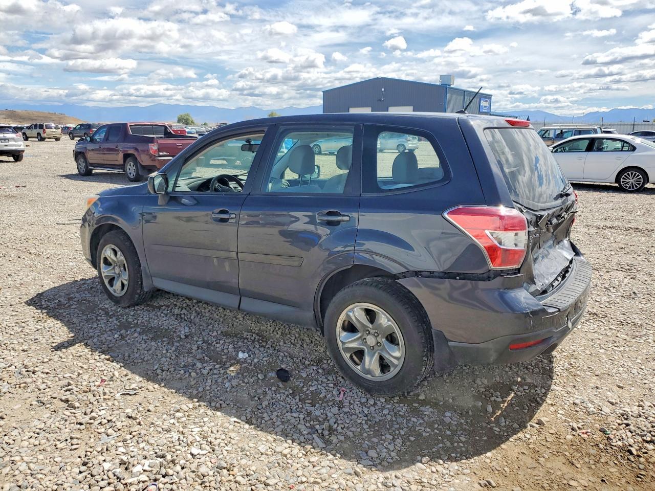 2014 Subaru Forester 2.5I - Image 2