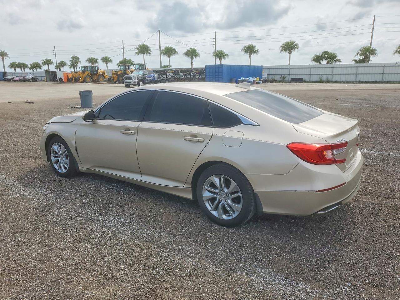 2018 Honda Accord Lx - Фото 2