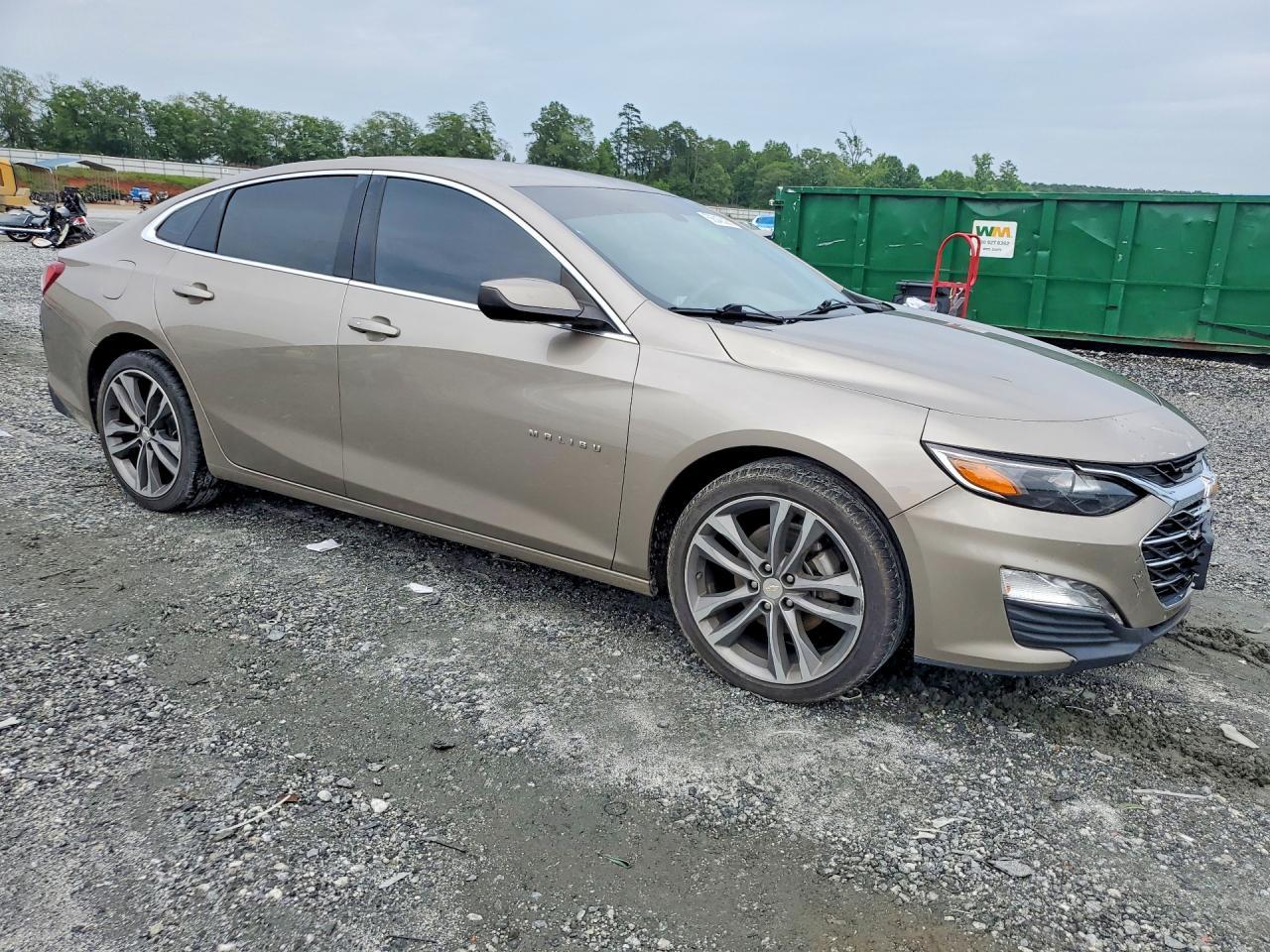 2022 Chevrolet Malibu Lt - Image 4