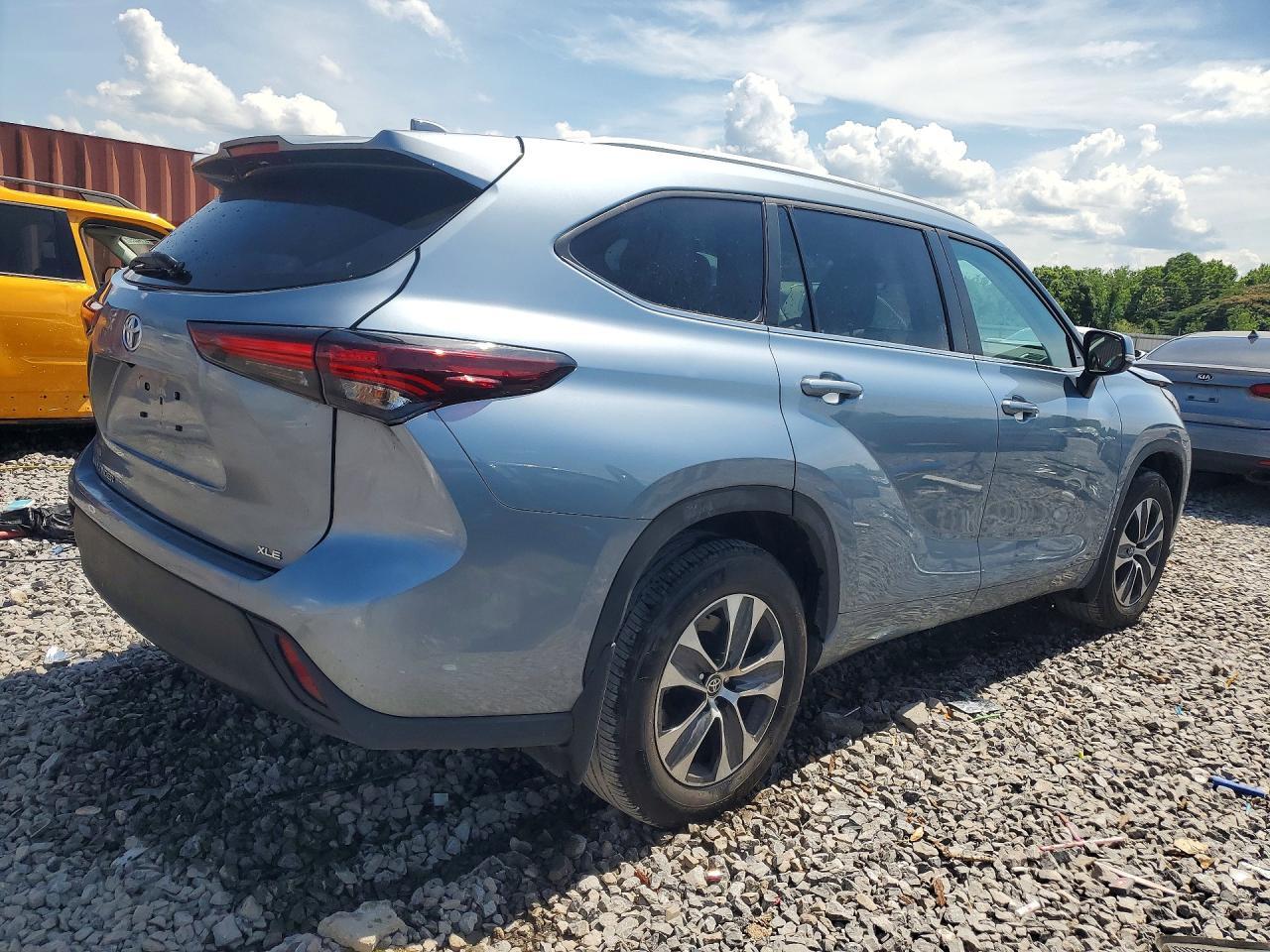 2024 Toyota Highlander Xle - Фото 3