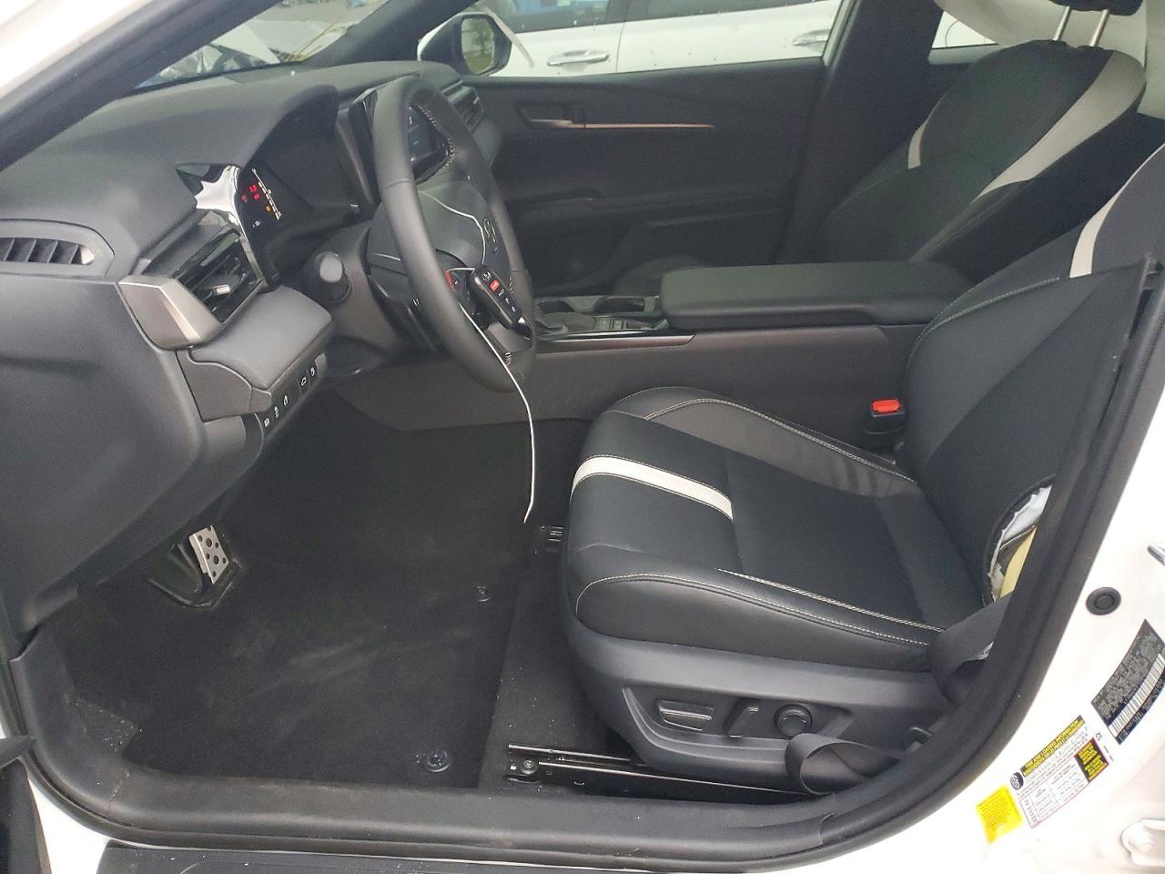 2026 Toyota Camry Se - Фото 7