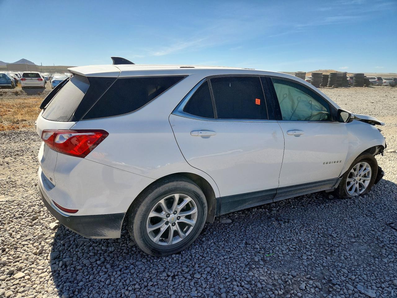 2018 Chevrolet Equinox Lt - Image 3
