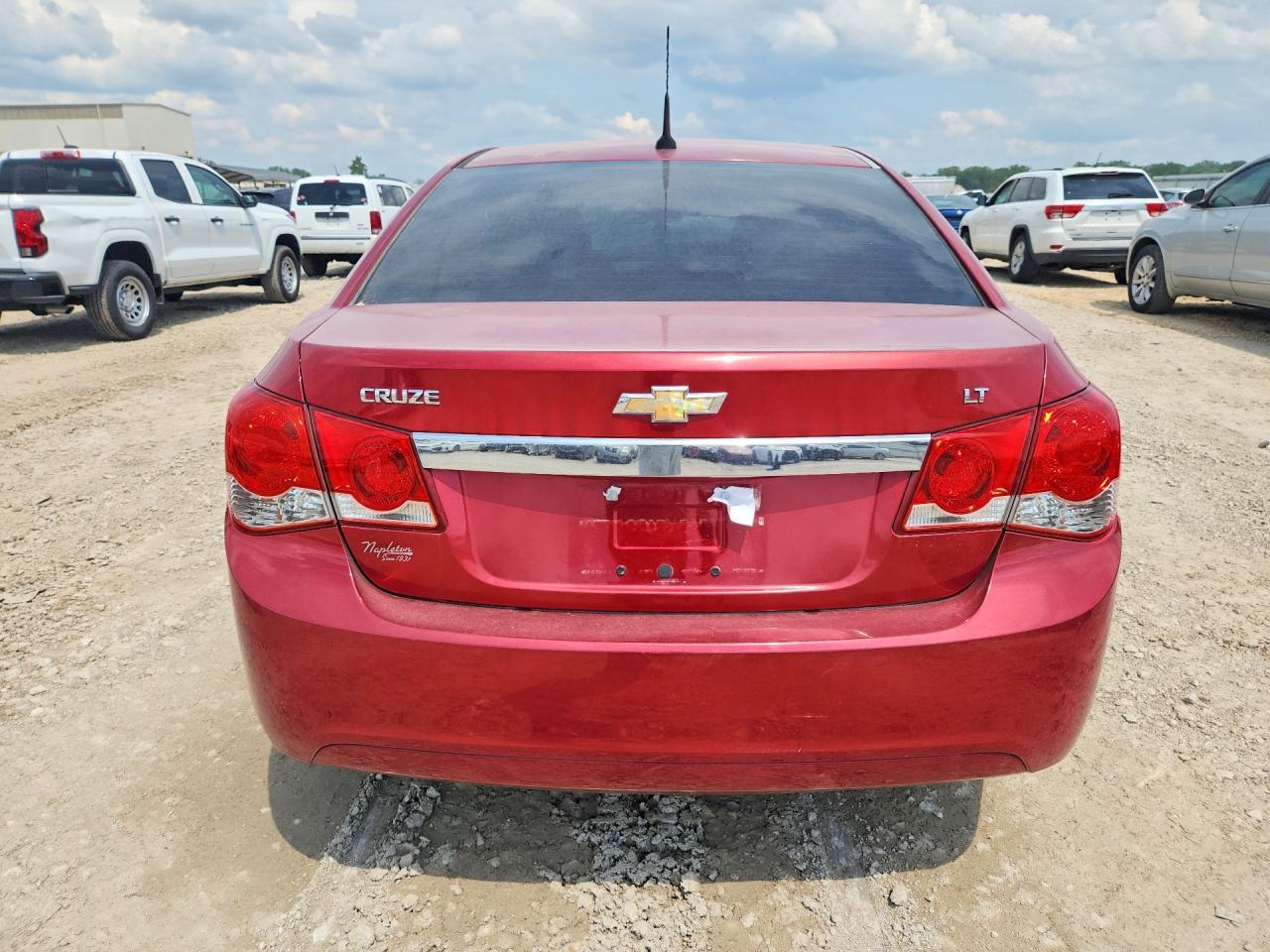 2012 Chevrolet Cruze - Image 6