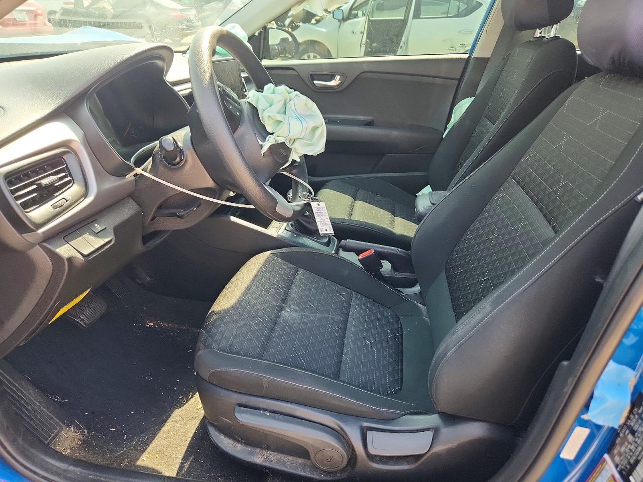 2022 Kia Rio S - Фото 7