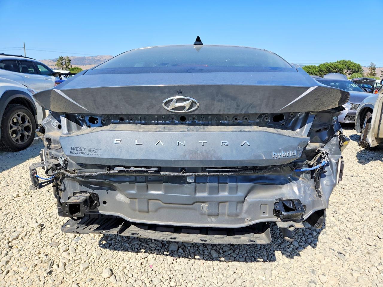 2023 Hyundai Elantra Limited - Фото 6