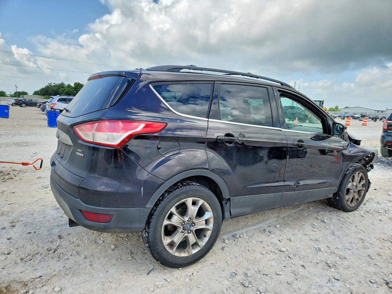 2013 Ford Escape Sel - Image 3
