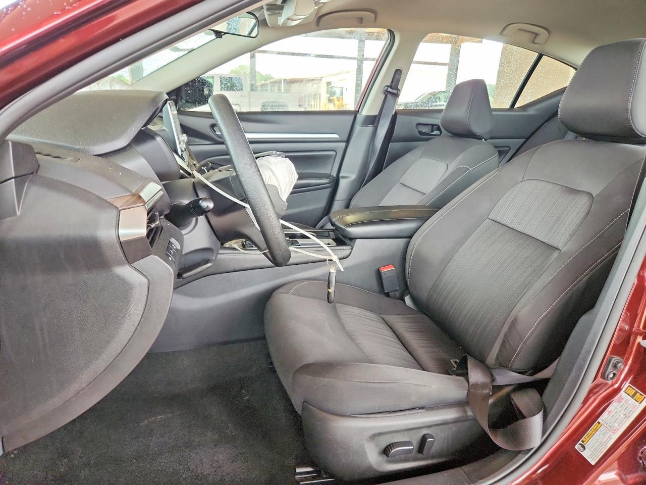2023 Nissan Altima Sv - Image 7