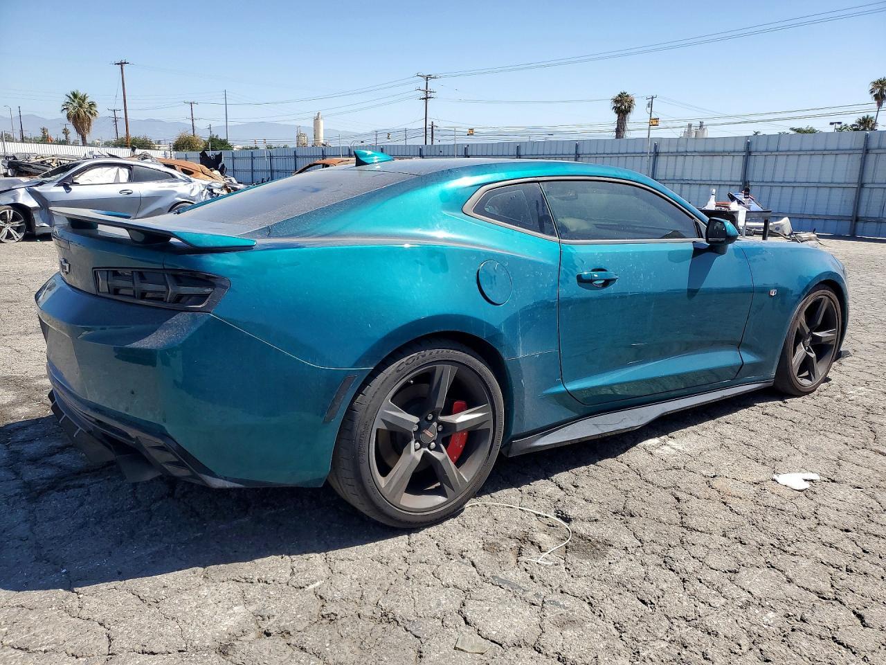 2016 Chevrolet Camaro Ss - Image 3