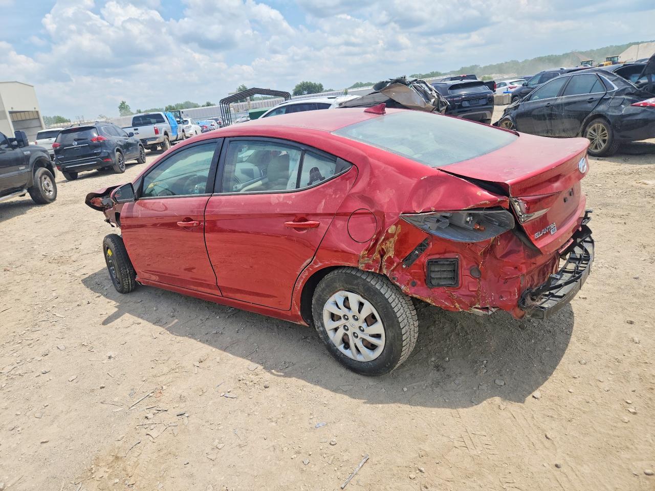 2018 Hyundai Elantra Se - Image 2