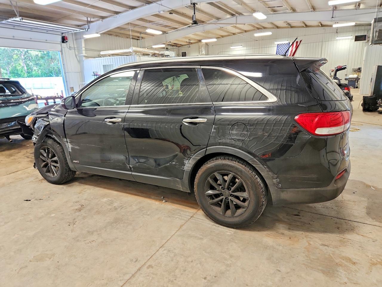 2017 Kia Sorento Lx - Фото 2