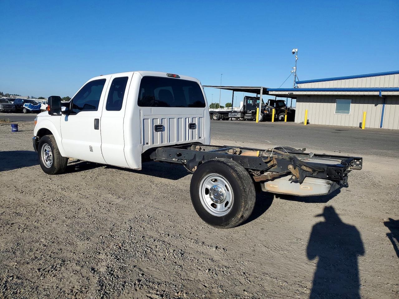 2014 Ford F350 Super Duty - Фото 2