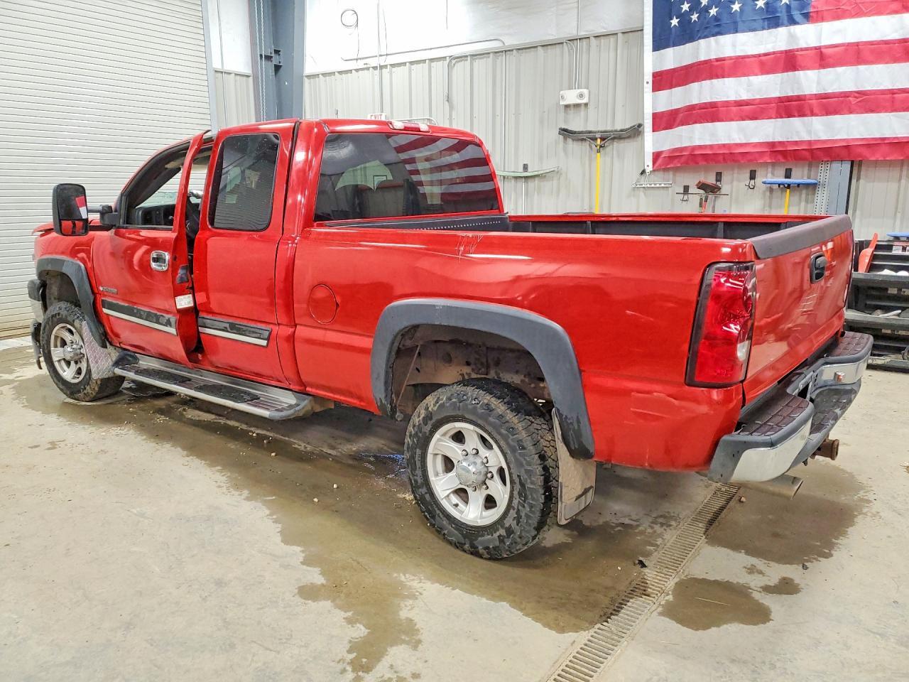 2003 Chevrolet Silverado K2500 Heavy Duty - Фото 2