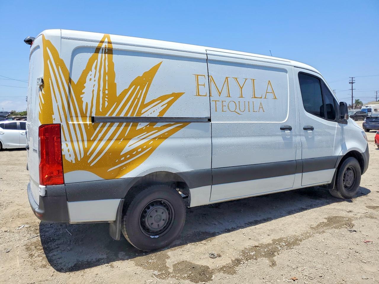 2024 Mercedes-Benz Sprinter 2500 - Image 3