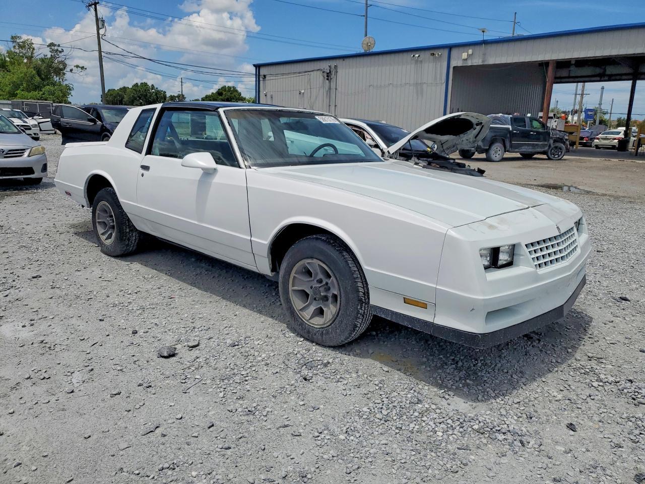1987 Chevrolet Monte Carlo - Фото 4
