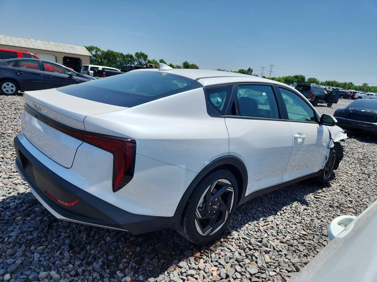 2025 Kia K4 Ex - Image 3