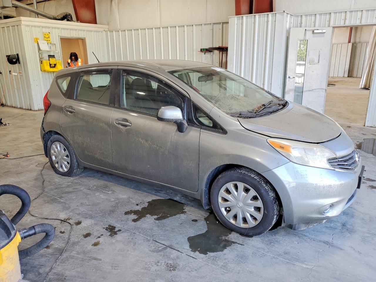 2014 Nissan Versa Note Sv - Image 4