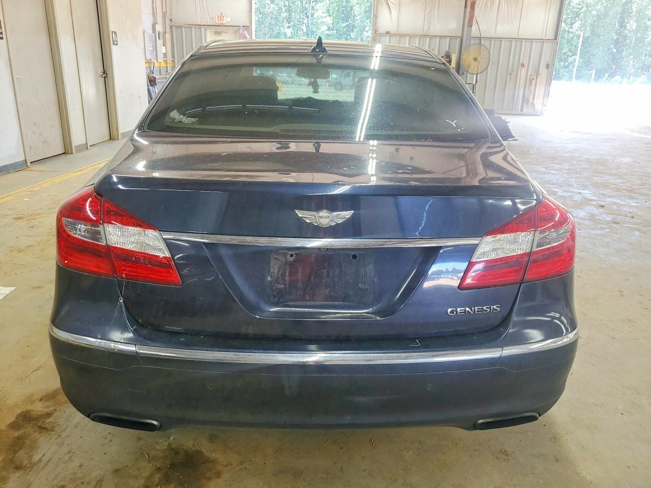 2012 Hyundai Genesis 3.8L - Image 6