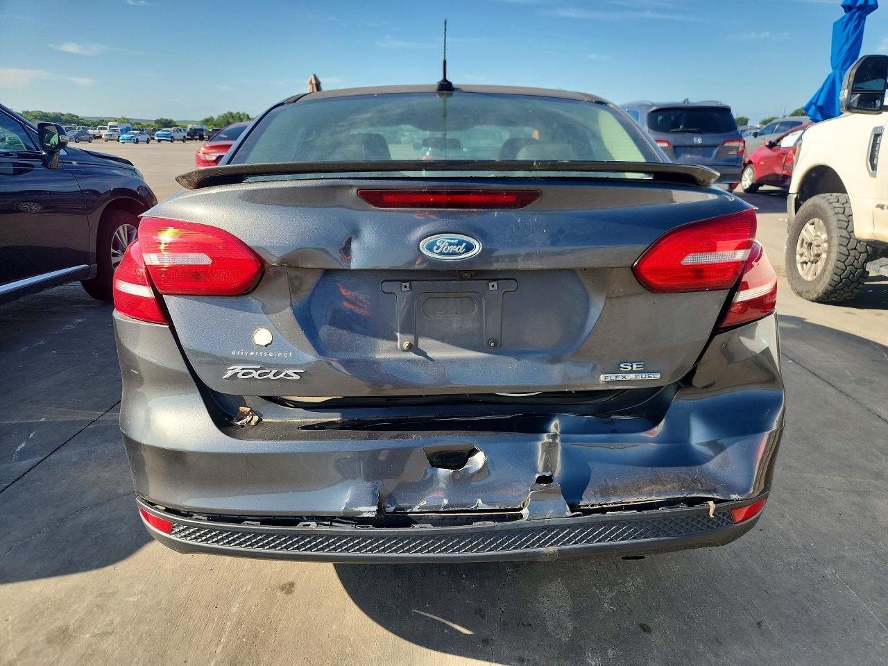 2015 Ford Focus Se - Фото 6