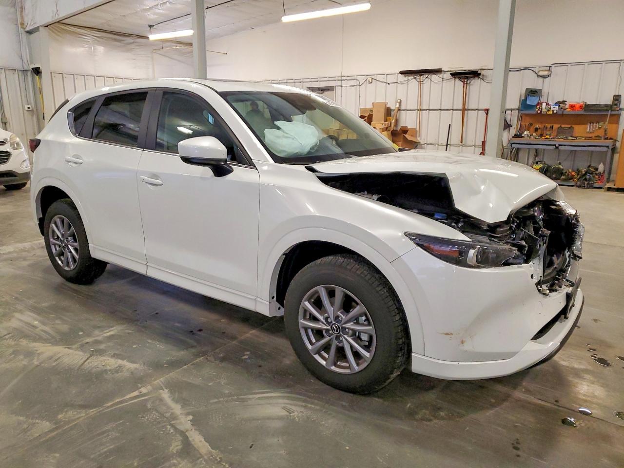 2025 Mazda Cx-5 Preferred - Фото 4