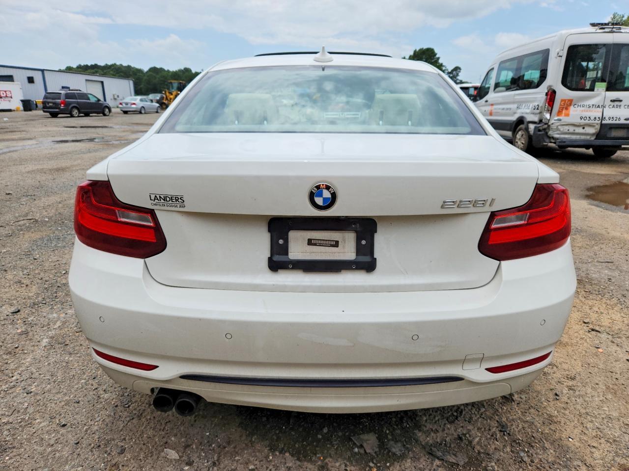 2016 BMW 228 I Sulev - Фото 6