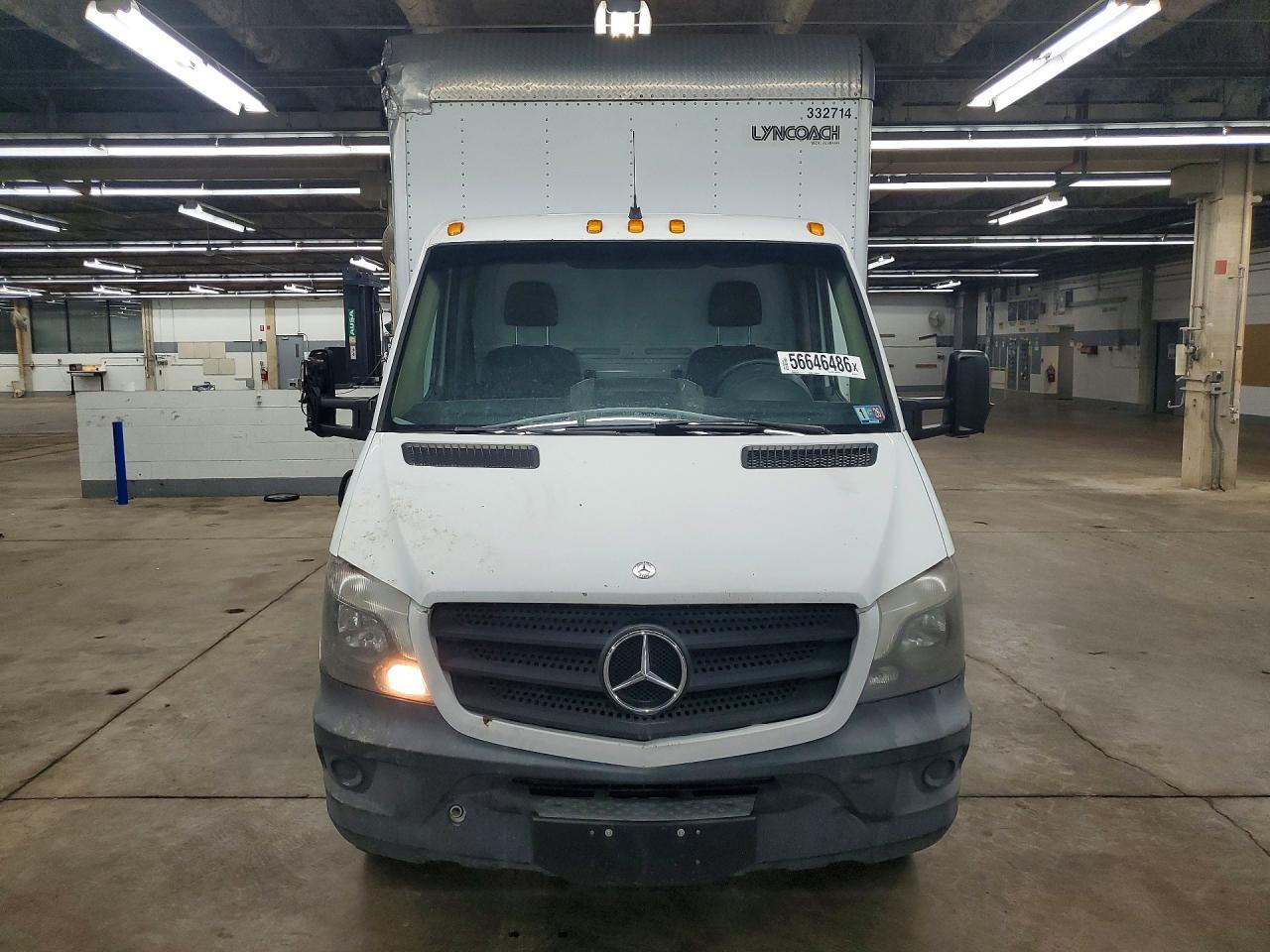 2015 Mercedes Benz Sprinter Box Truck - Image 5