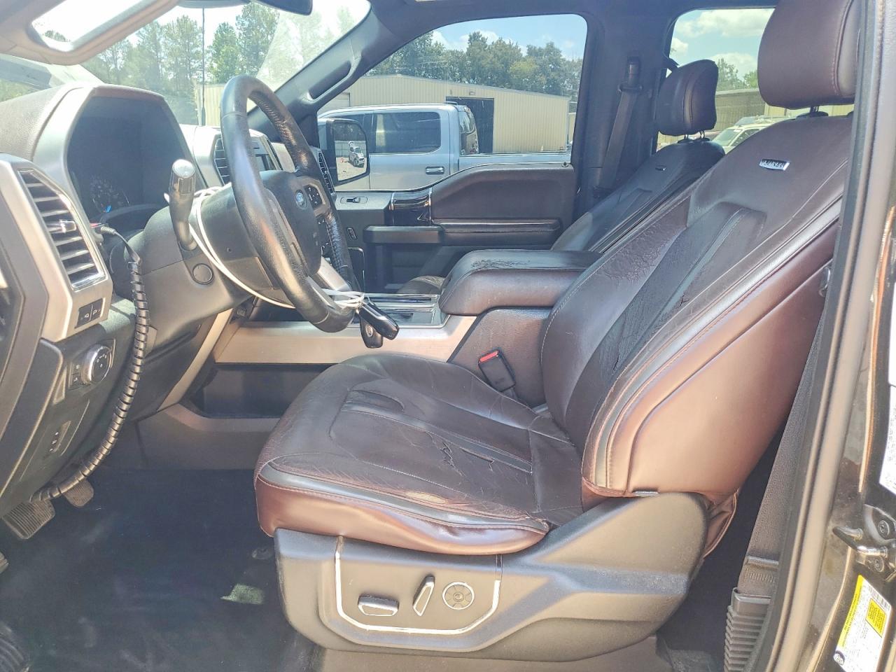 2015 Ford F-150 - Фото 7
