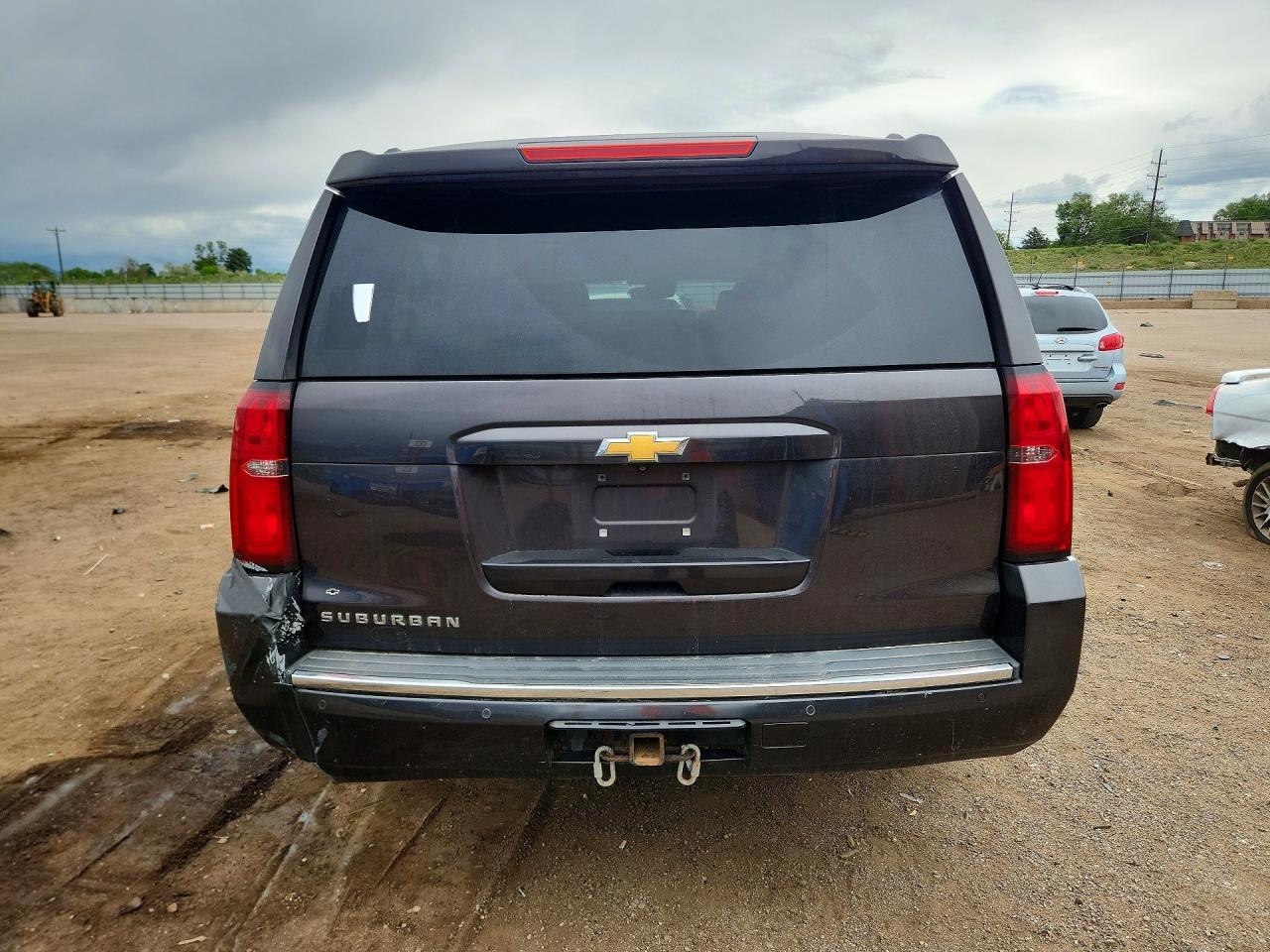 2015 Chevrolet Suburban K1500 Ltz - Image 6