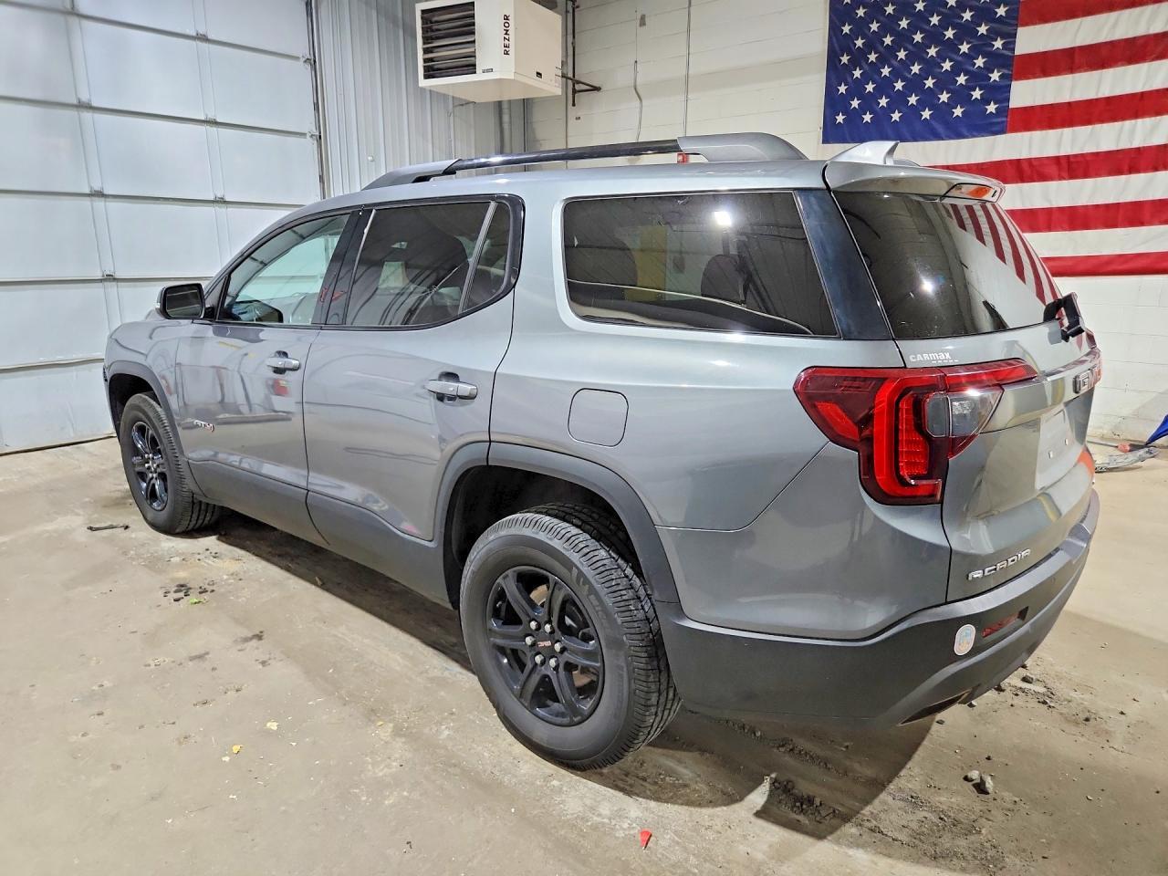 2022 GMC Acadia At4 - Фото 2