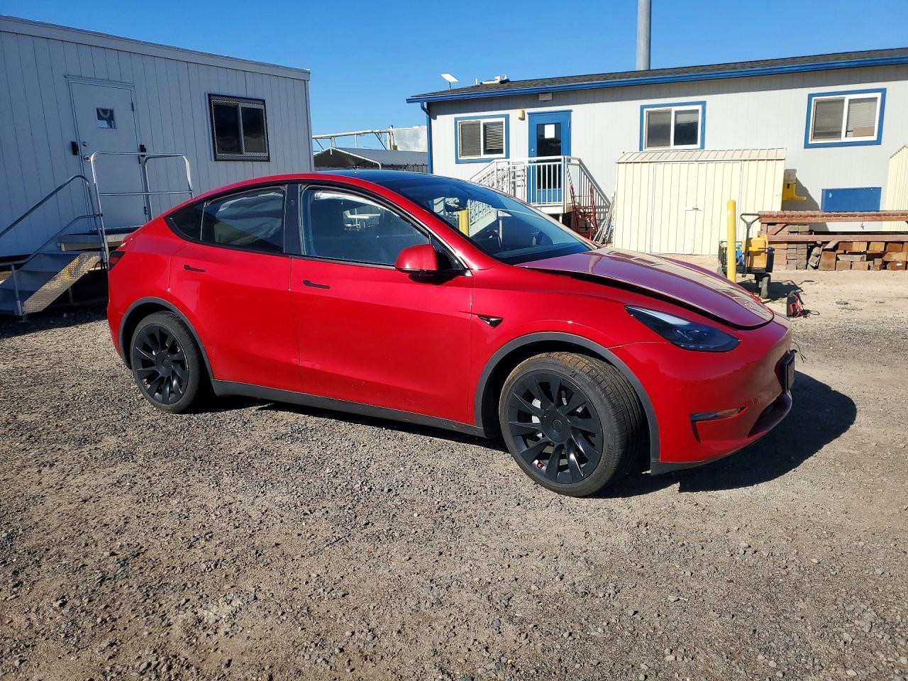 2023 Tesla Model Y - Фото 4