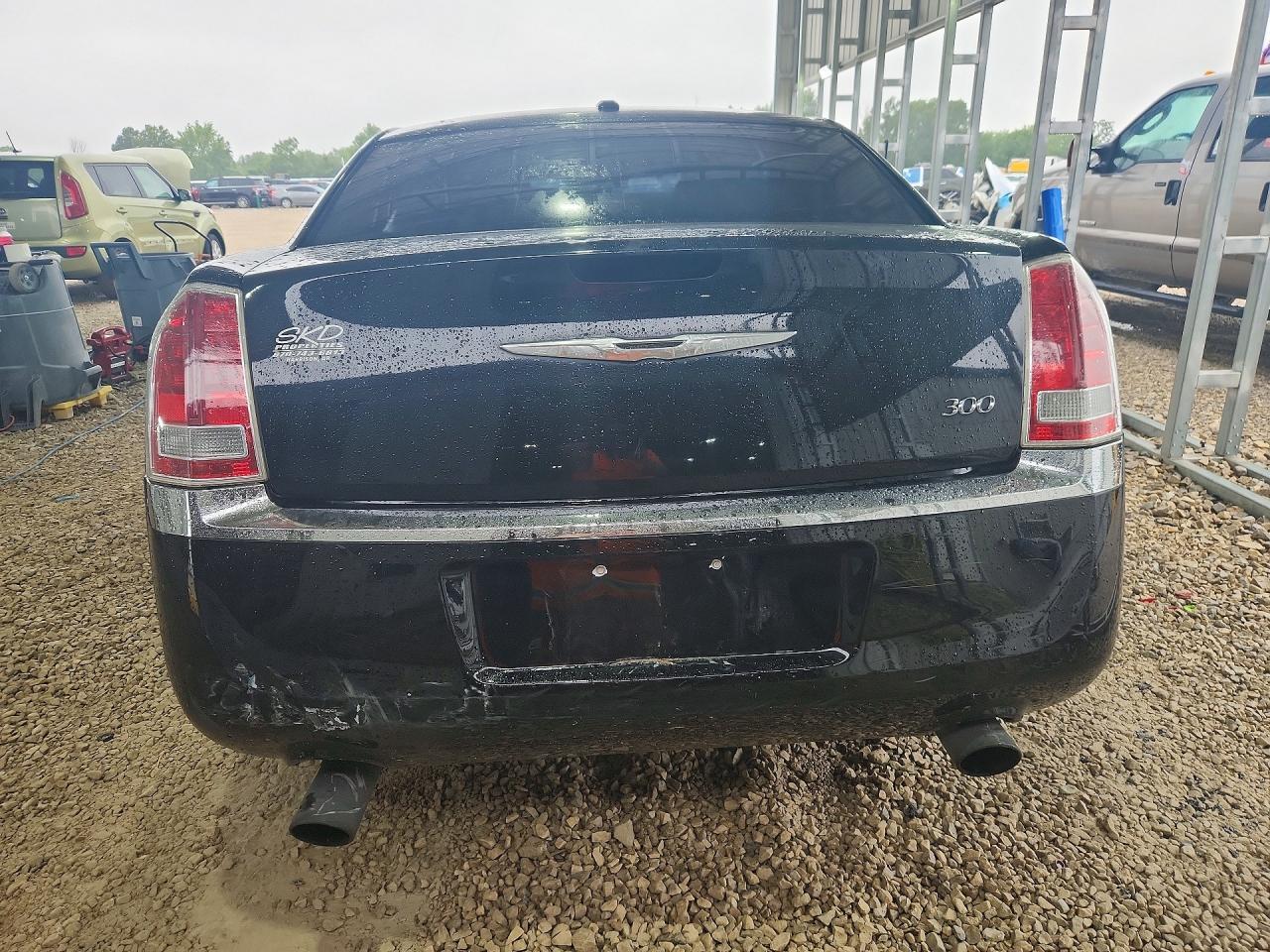 2012 Chrysler 300 Limited - Фото 6