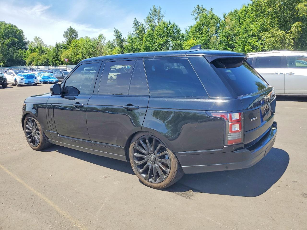 2017 Land Rover Range Rover Supercharged - Image 2