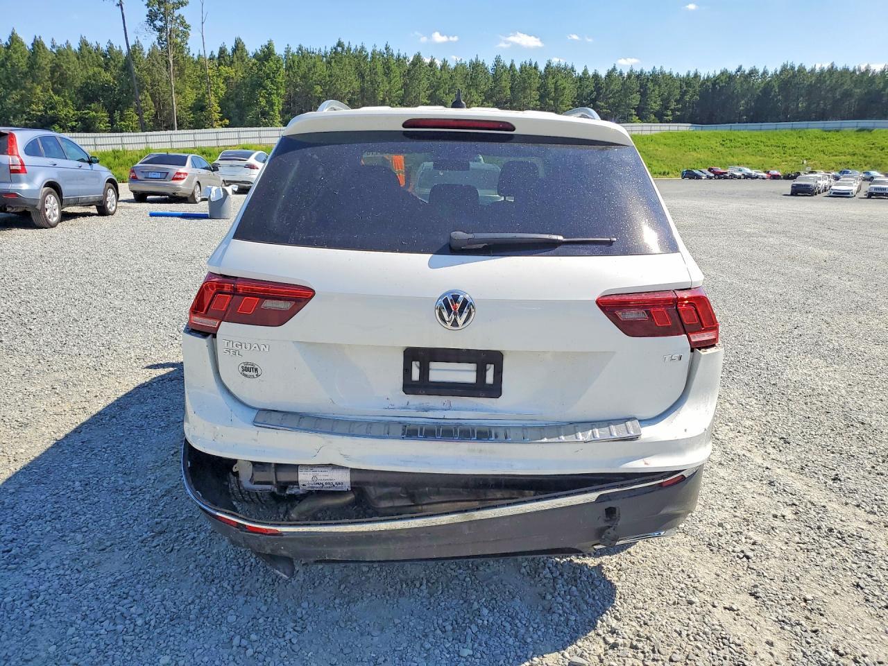 2018 Volkswagen Tiguan Se - Фото 6