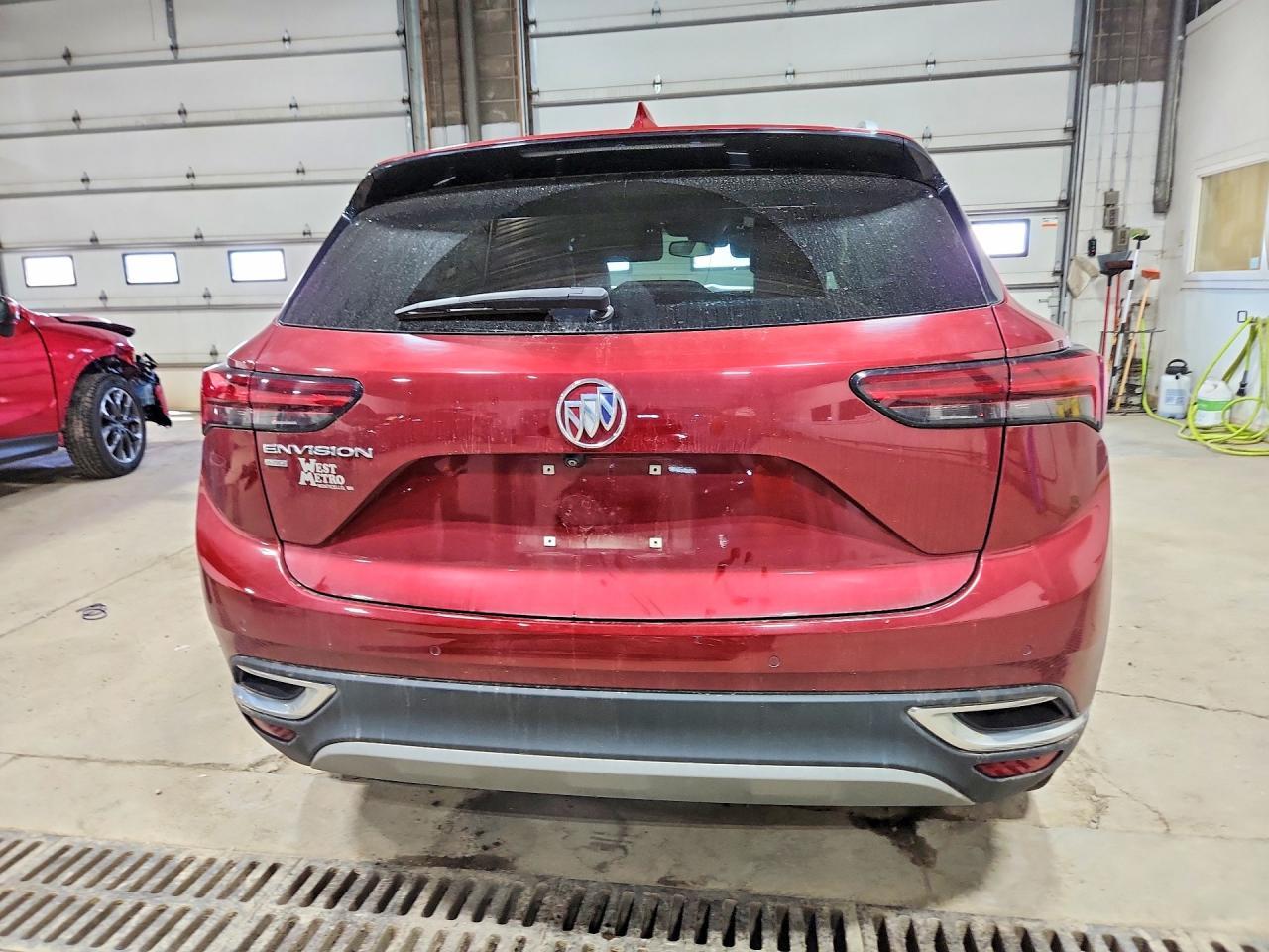 2021 Buick Envision Essence - Image 6