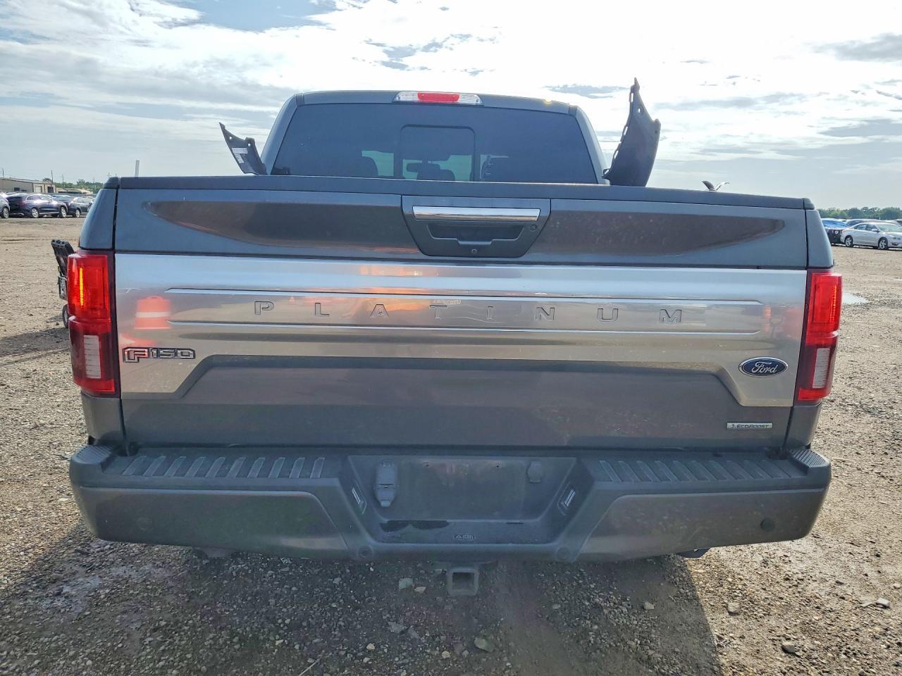 2018 Ford F150 Supercrew - Image 6