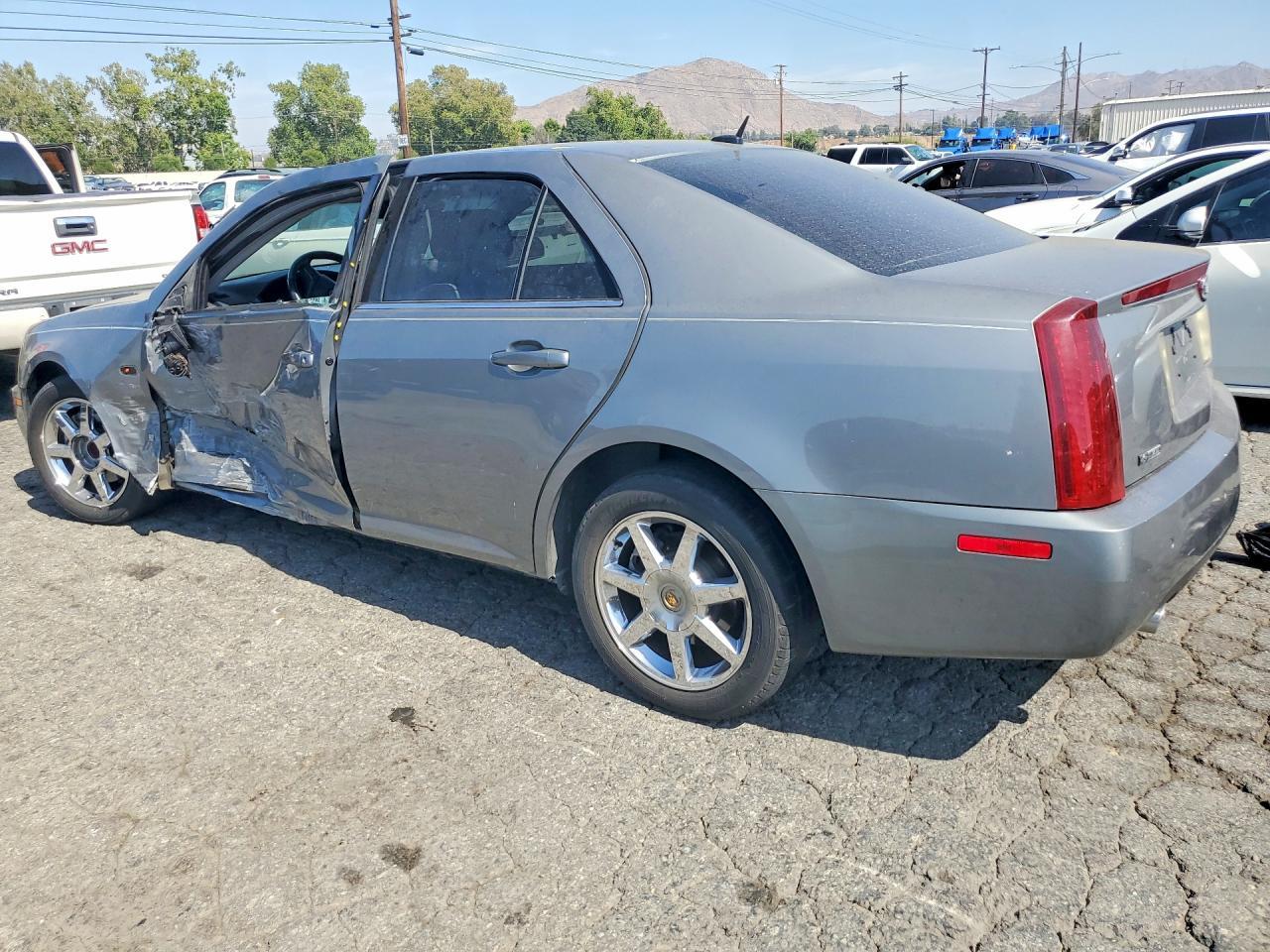 2006 Cadillac Sts - Фото 2
