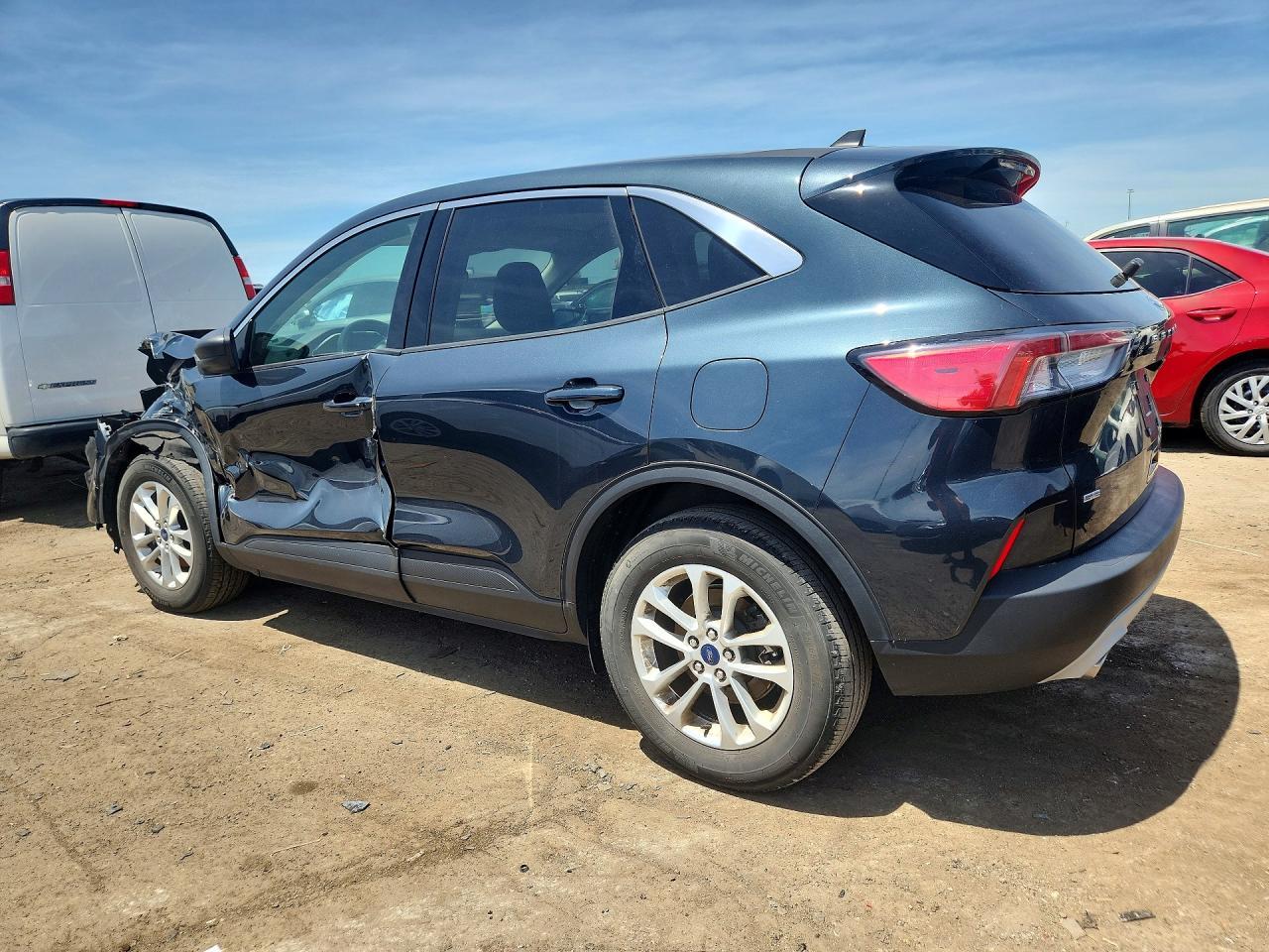 2022 Ford Escape Se - Фото 2