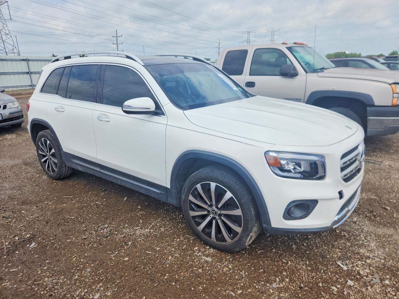 2021 Mercedes-Benz Glb 250 - Фото 4