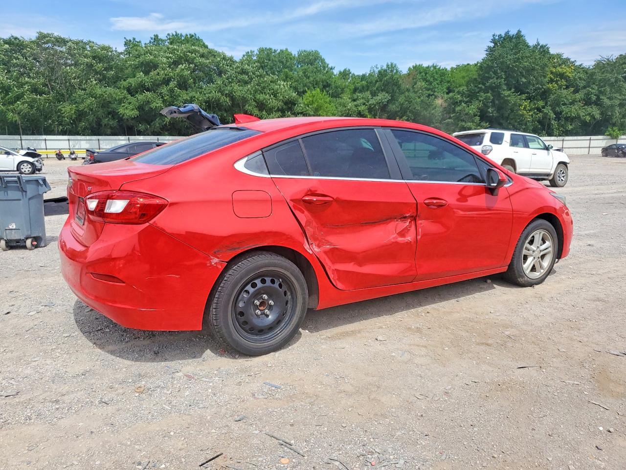2017 Chevrolet Cruze Lt - Фото 3