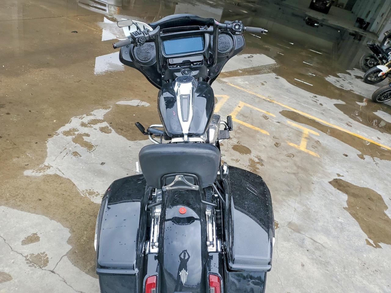 2024 Harley-Davidson Flhx - Image 6