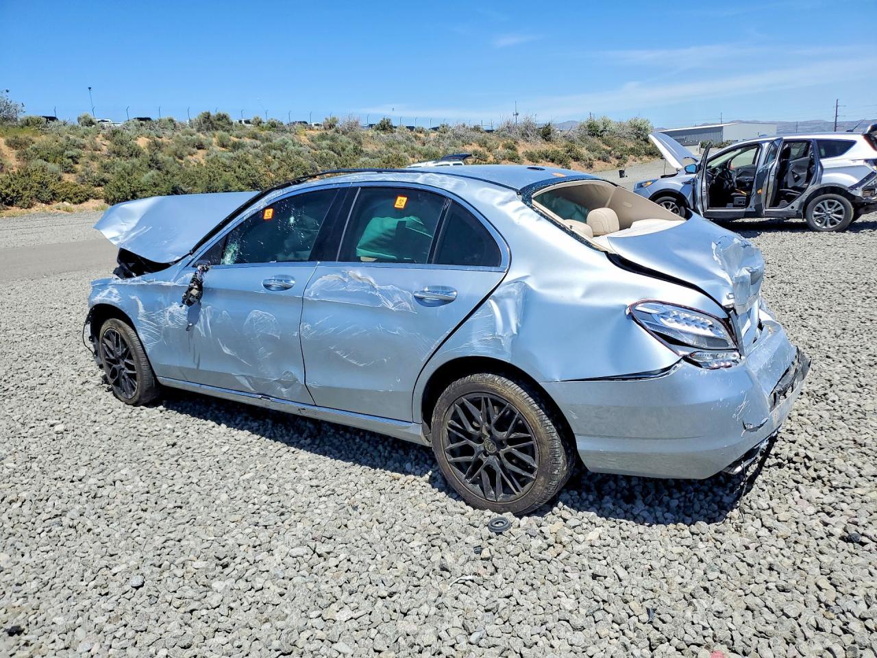 2016 Mercedes-Benz C 300 4Matic - Фото 2
