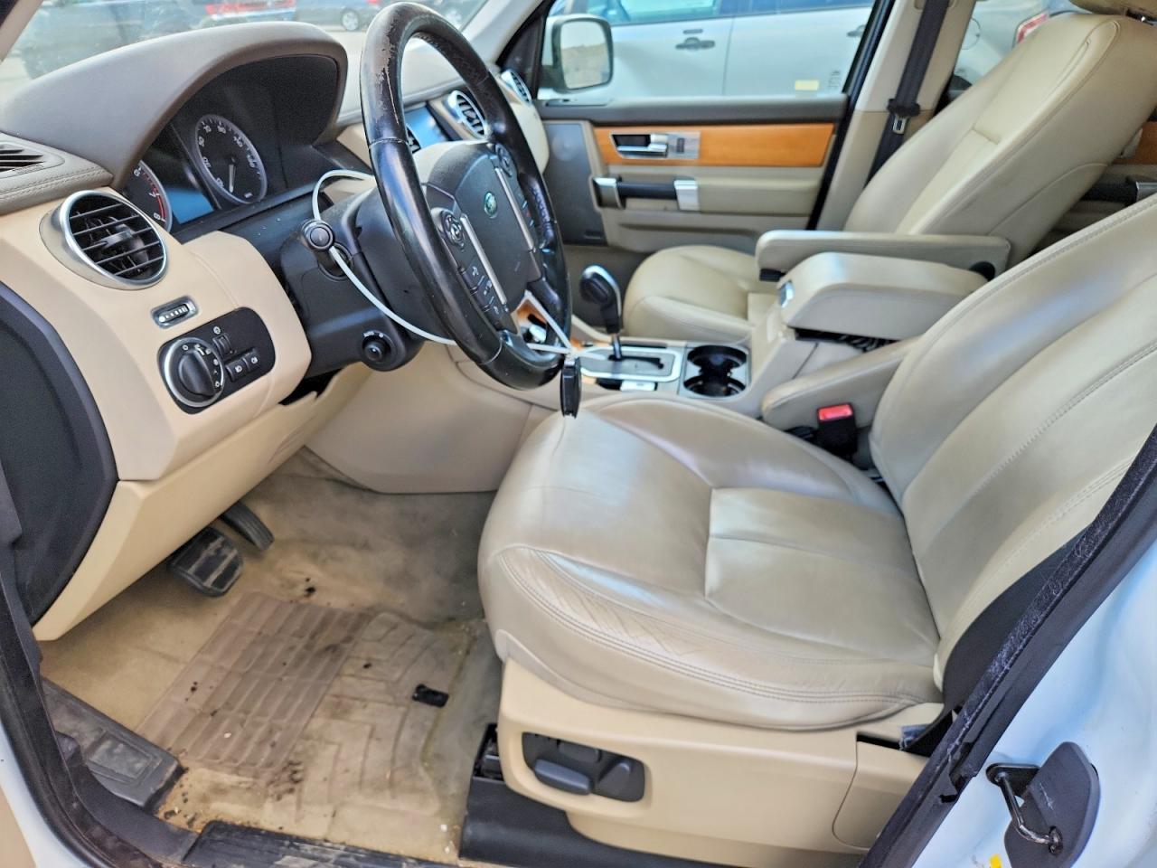 2011 Land Rover Lr4 Hse Luxury - Image 7